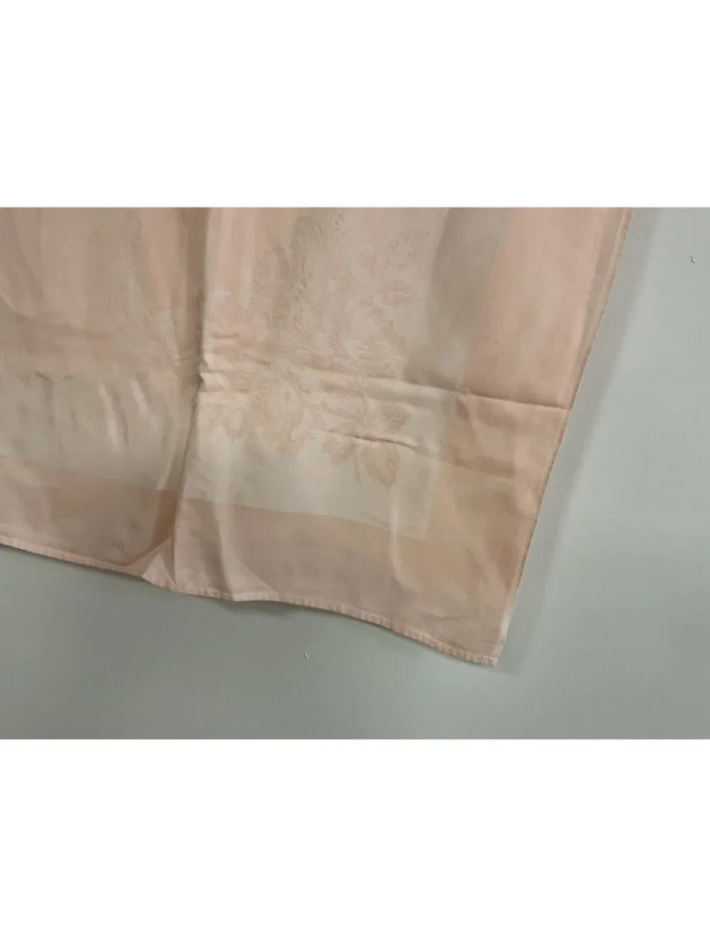 Vintage Pink Damask Woven Jacquard Rectangular Tablecloth